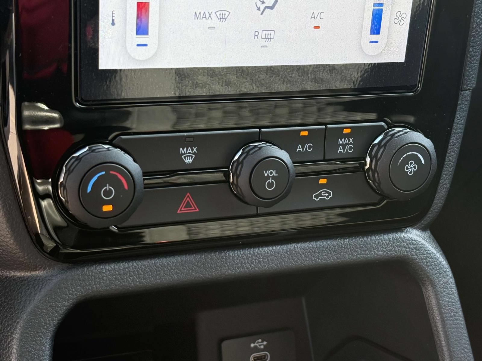 New 2024 Ford Ranger XLT w/ FX4 Off-Road Package AWD/4WD image 15