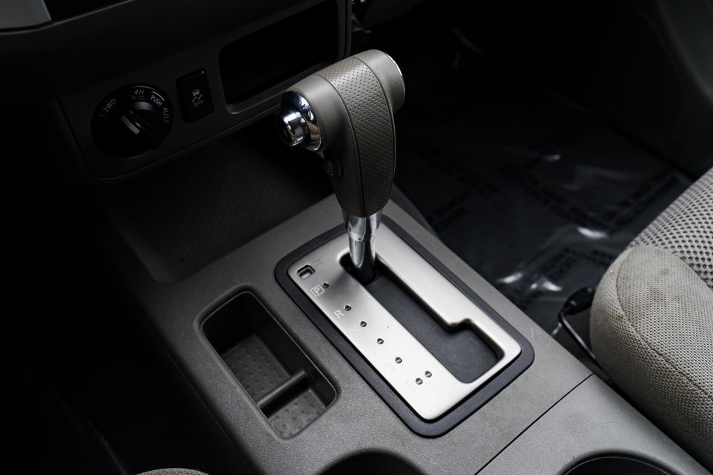 Used 2019 Nissan Frontier SV image 18