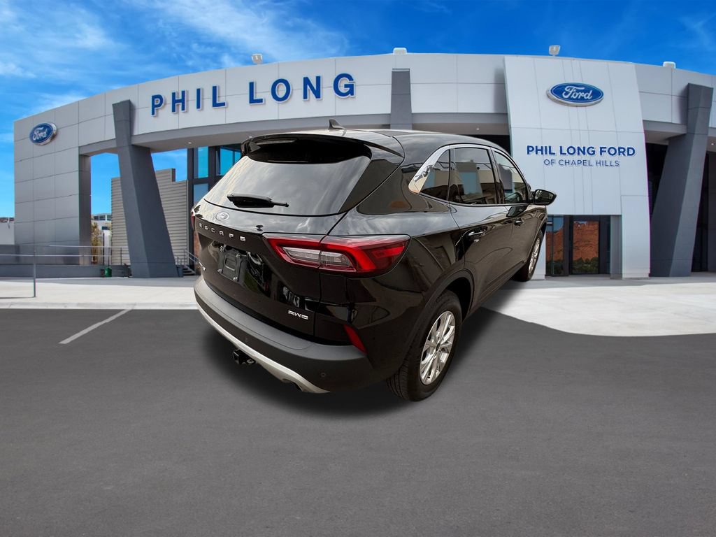 Used 2023 Ford Escape Active w/ Tech Pack #2 AWD/4WD image 5