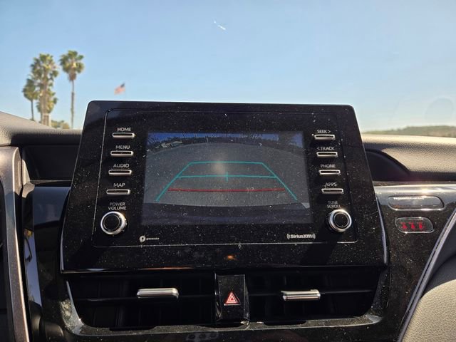 Used 2023 Toyota Camry SE image 10