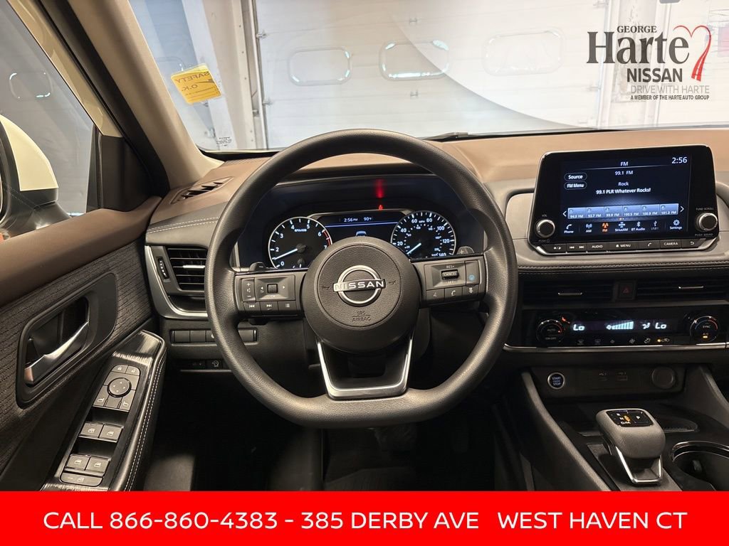 Certified 2023 Nissan Rogue SV image 18