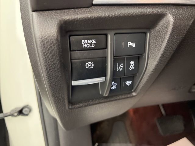 Used 2017 Acura MDX SH-AWD w/ Advance Package image 31