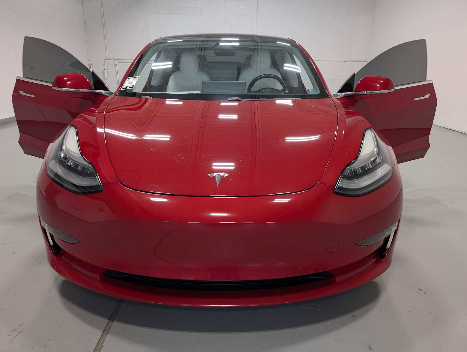 Used 2018 Tesla Model 3 Long Range image 15
