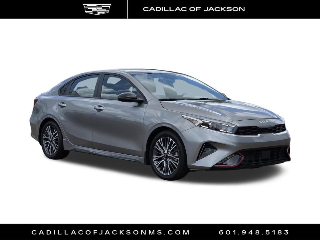 Used 2023 Kia Forte GT-Line w/ GT-Line Premium Package FWD image 3