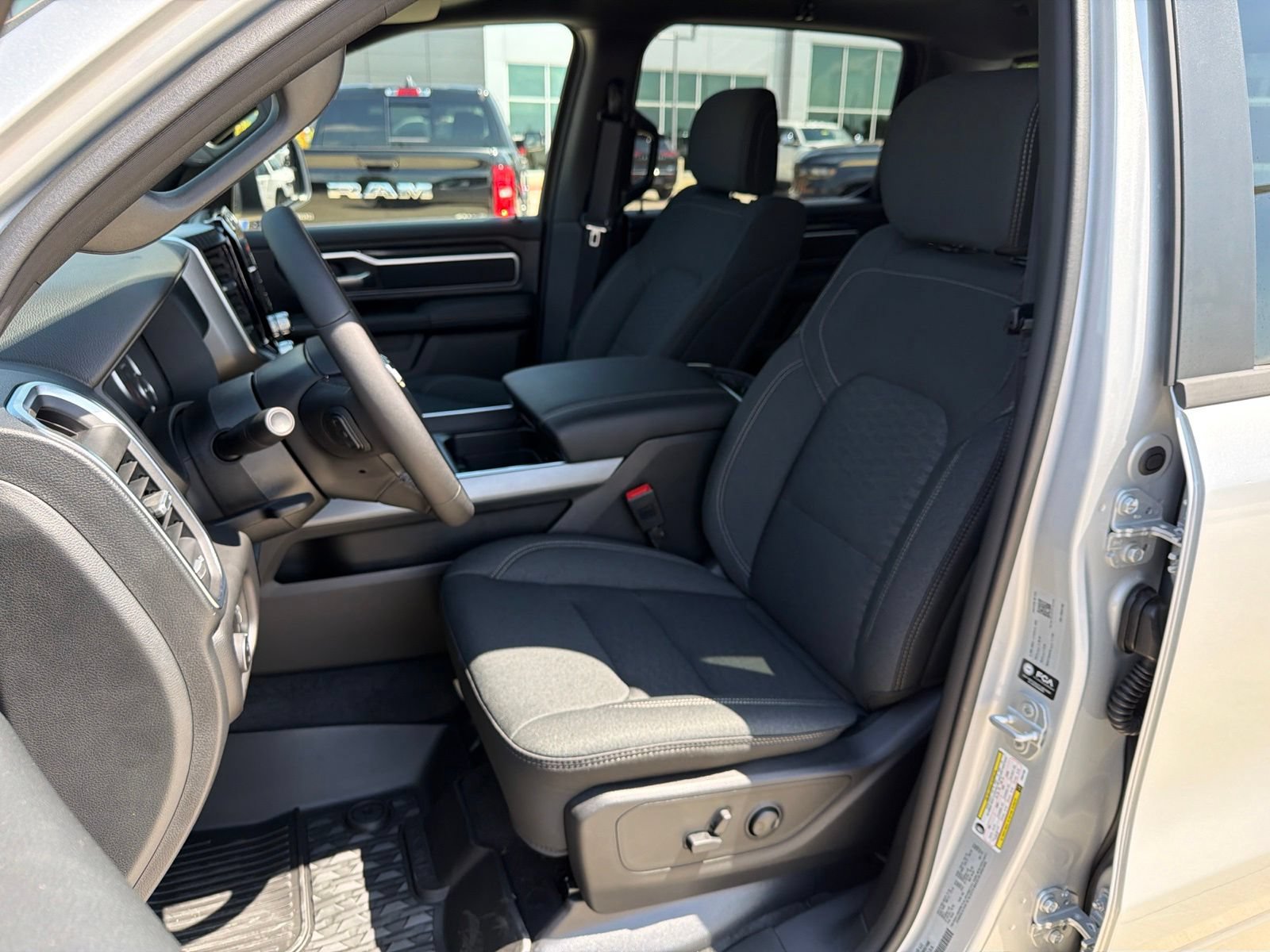New 2027 RAM 1500 4x4 Crew Cab image 14