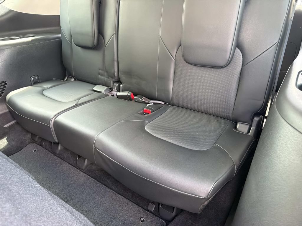 Used 2022 Nissan Armada SL RWD image 14