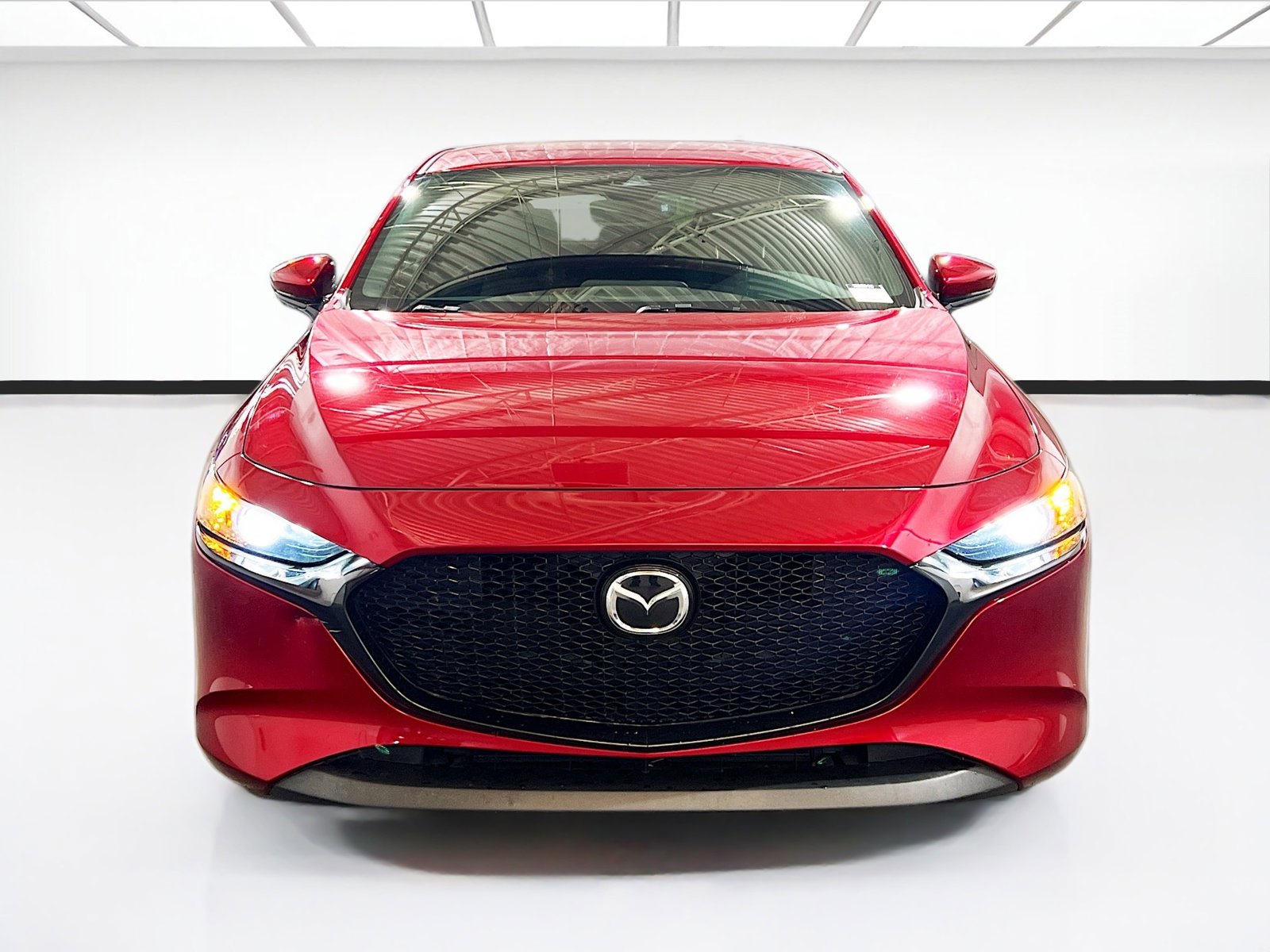 Used 2023 MAZDA MAZDA3 s FWD image 2
