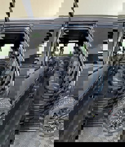 New 2025 Ford Expedition Platinum w/ Stealth Performance Package image 9