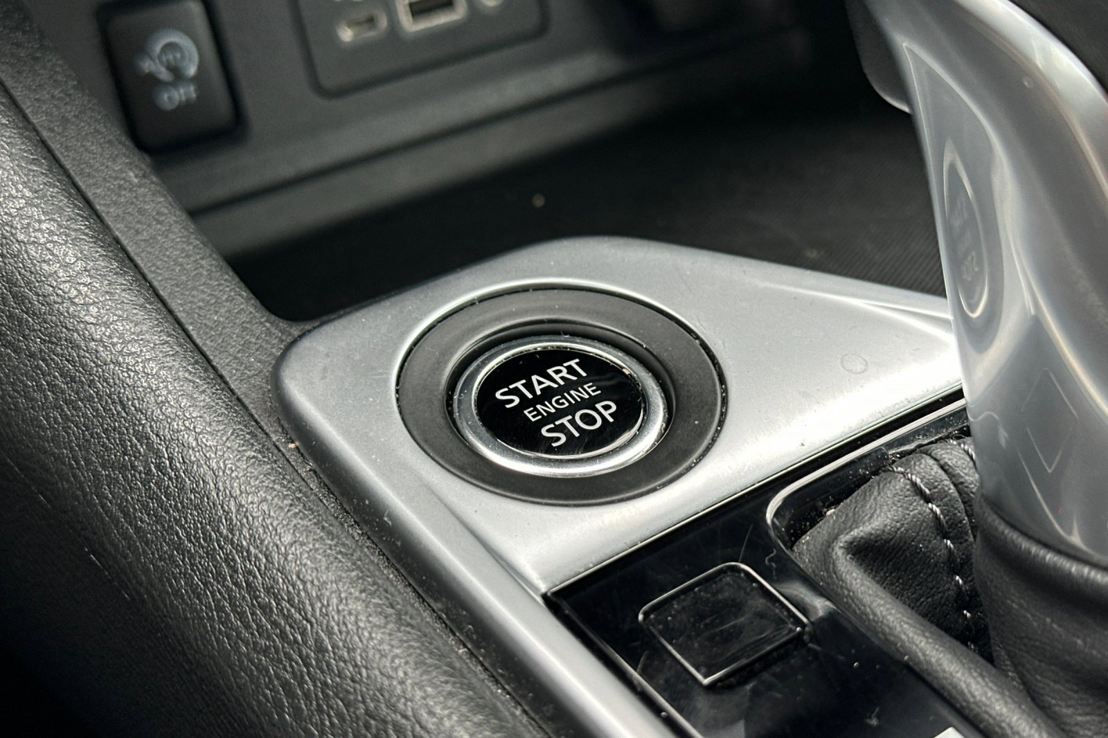 Certified 2024 Nissan Sentra SV image 21