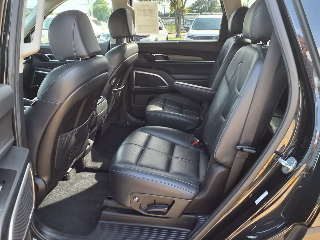 Used 2022 Kia Telluride EX w/ EX Premium Package FWD image 15