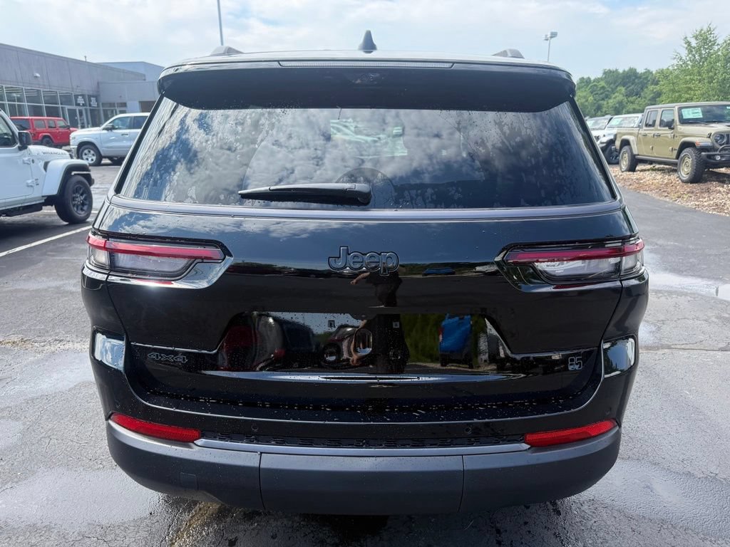 New 2026 Jeep Grand Cherokee L Limited AWD/4WD image 5
