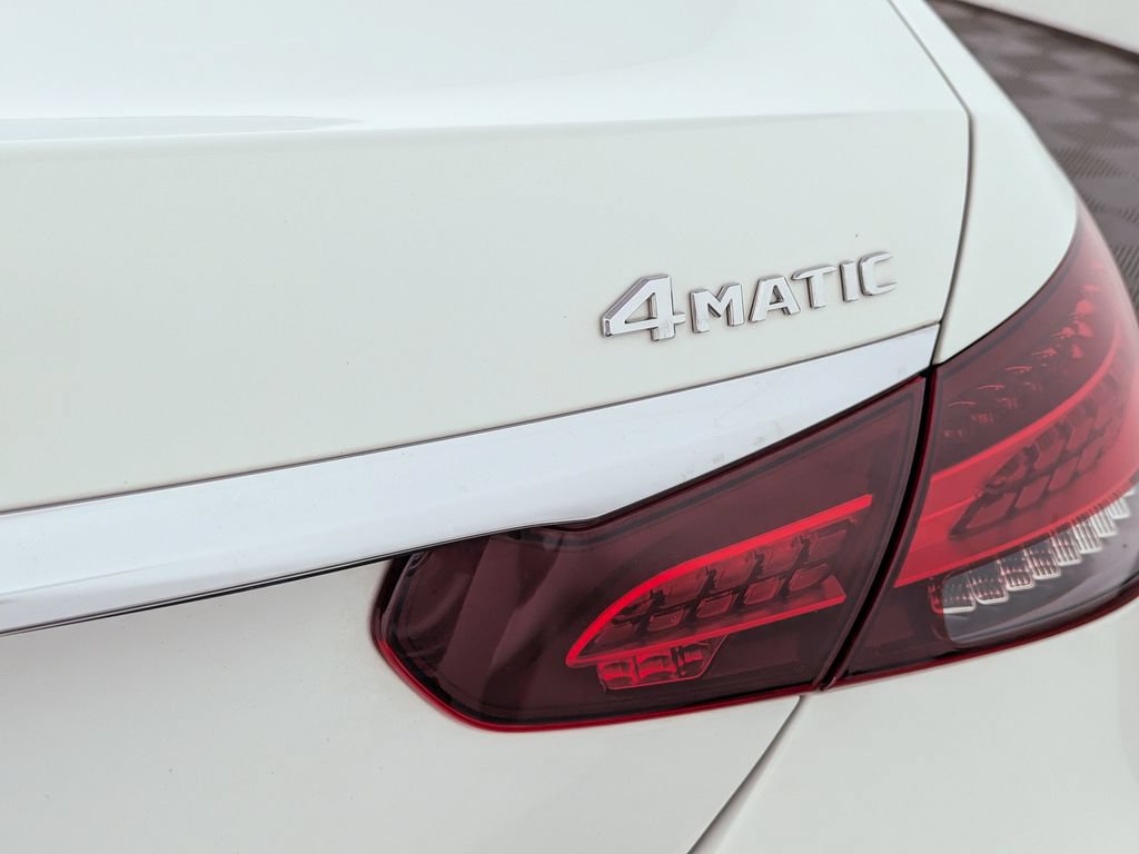 Used 2023 Mercedes-Benz E 350 4MATIC Sedan image 11