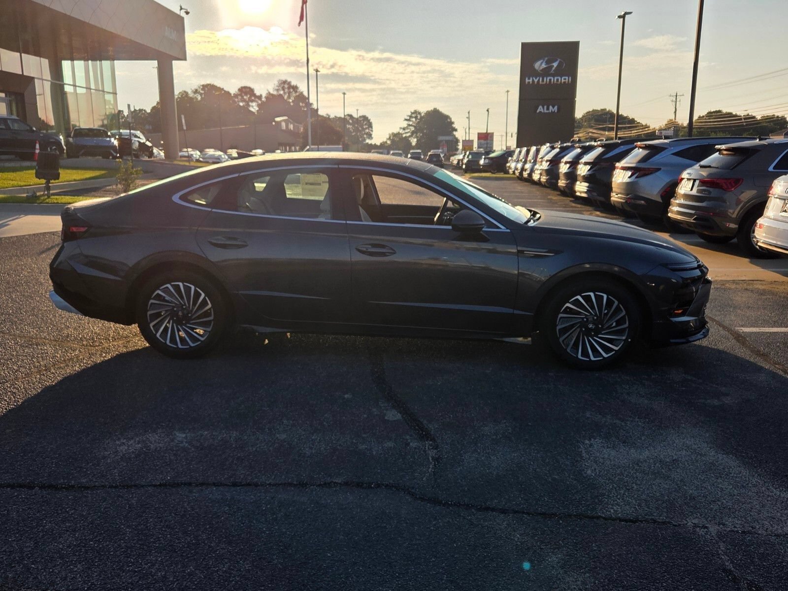 New 2026 Hyundai Sonata SEL FWD image 13