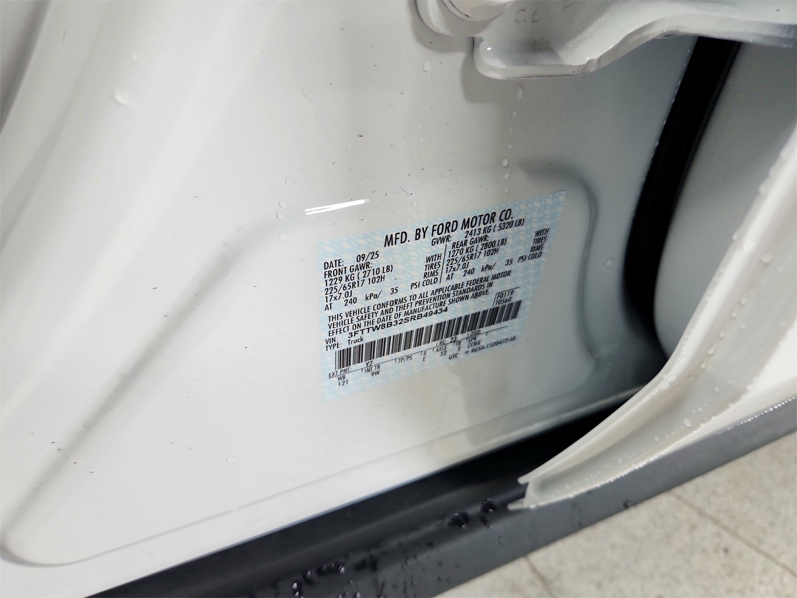 New 2025 Ford Maverick XL w/ Equipment Group 101A image 46