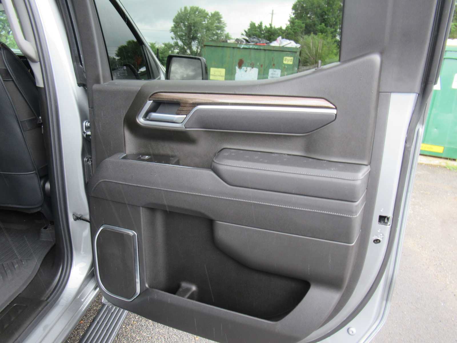 Used 2026 Chevrolet Silverado 1500 RST w/ RST All Star Premium Package AWD/4WD image 15