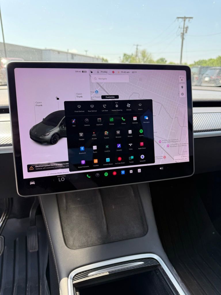 Used 2021 Tesla Model Y Long Range image 18