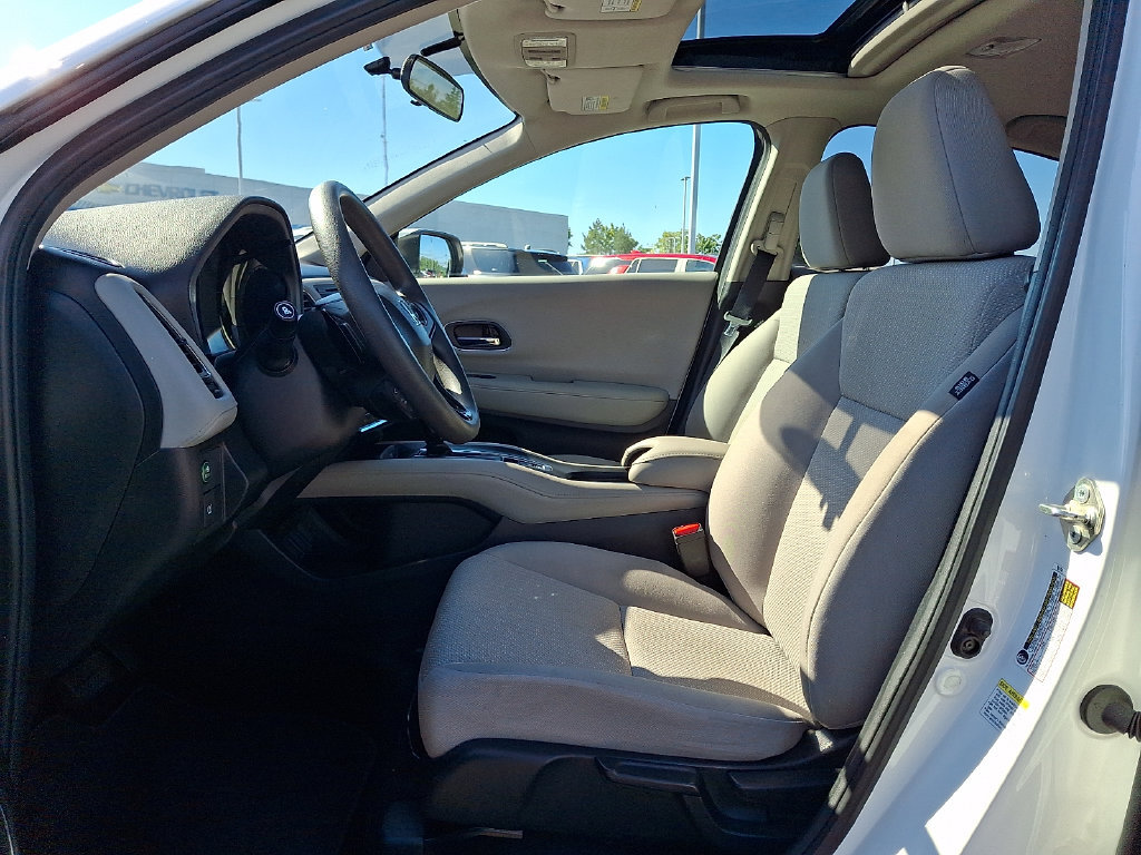 Used 2016 Honda HR-V EX image 15