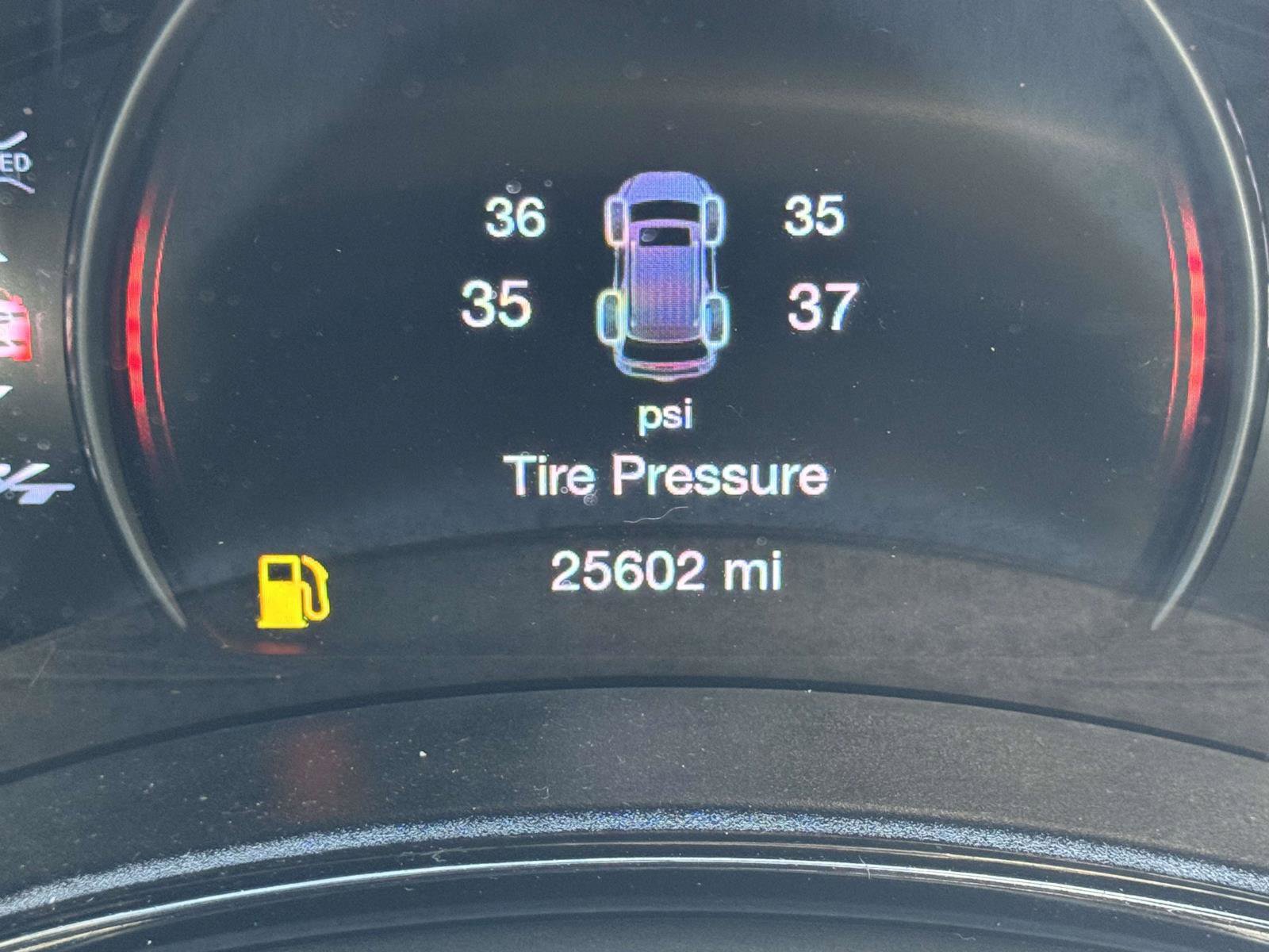 Used 2023 Dodge Durango R/T image 35