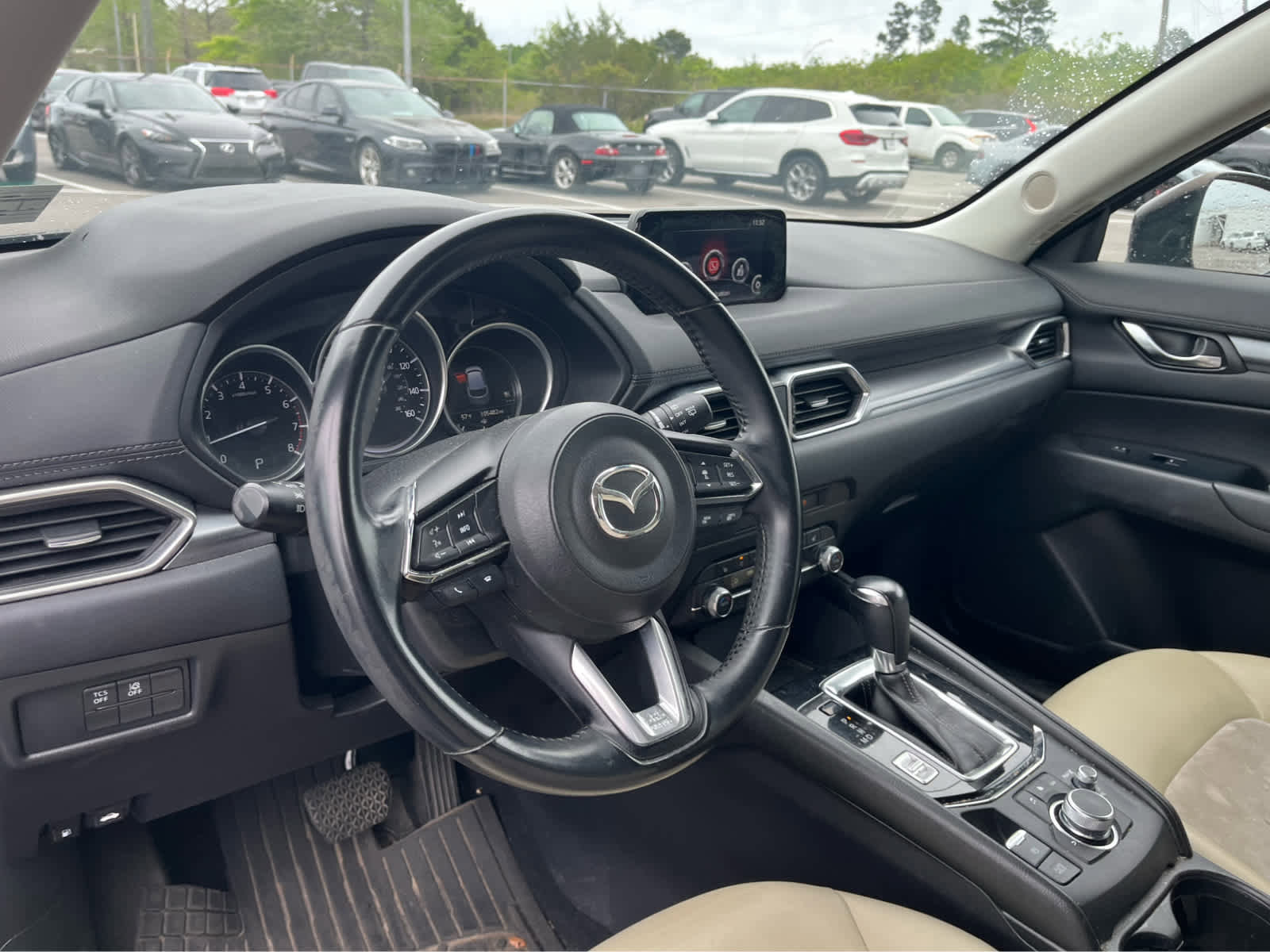 Used 2014 Lincoln MKZ AWD image 9