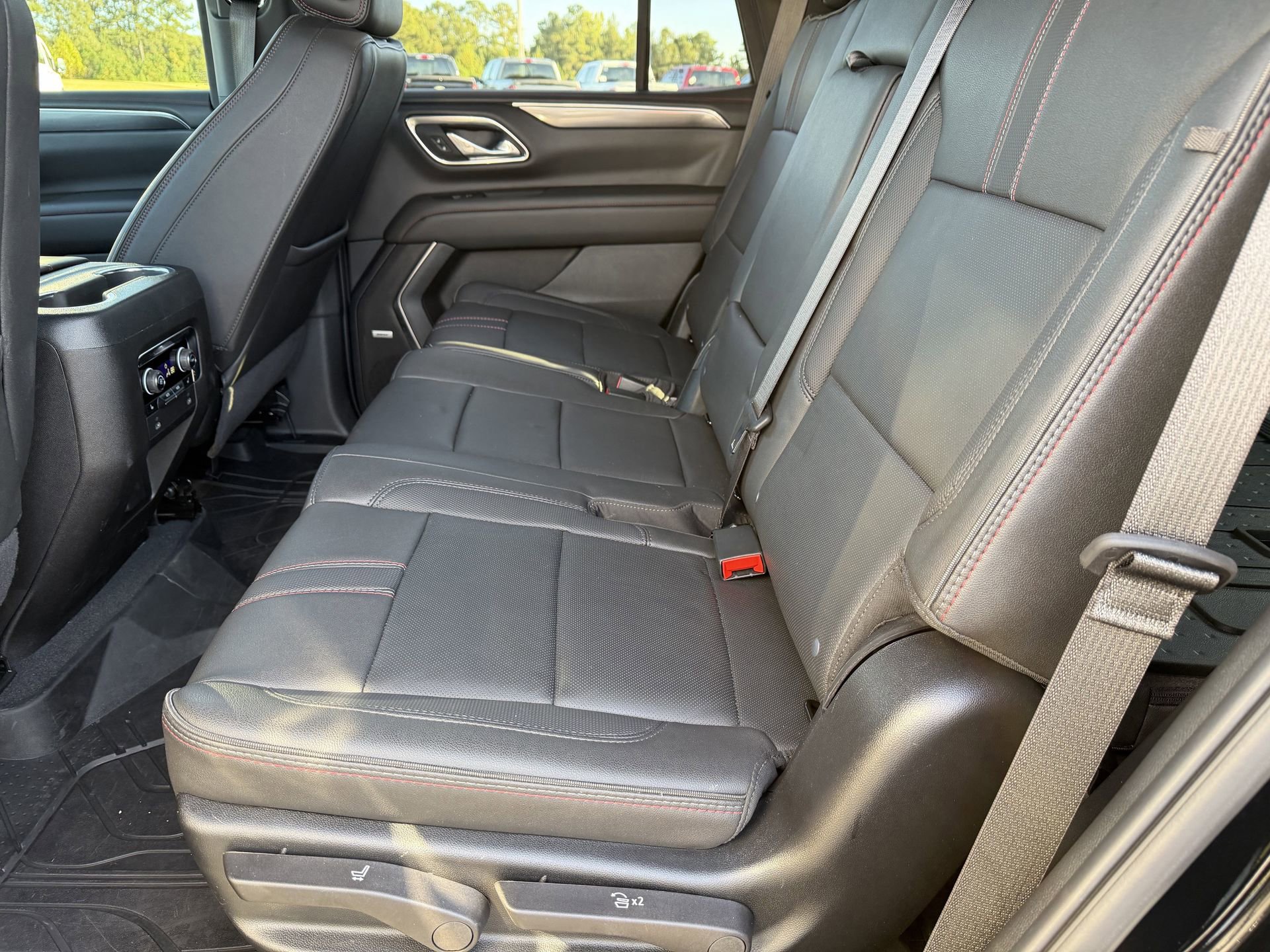 Used 2024 Chevrolet Tahoe RST w/ Luxury Package image 21