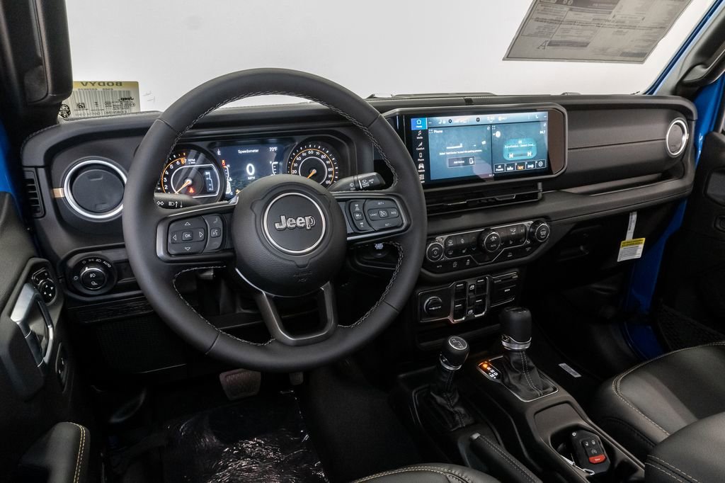 New 2026 Jeep Gladiator Sport image 5