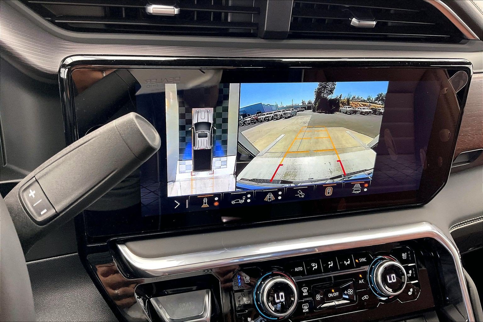 New 2026 GMC Sierra 3500 Denali Ultimate AWD/4WD image 13