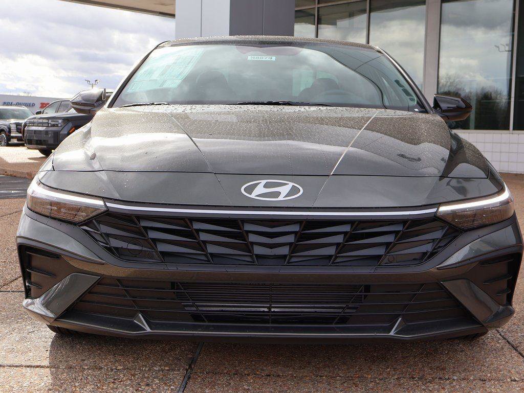 New 2026 Hyundai Elantra Sport image 8