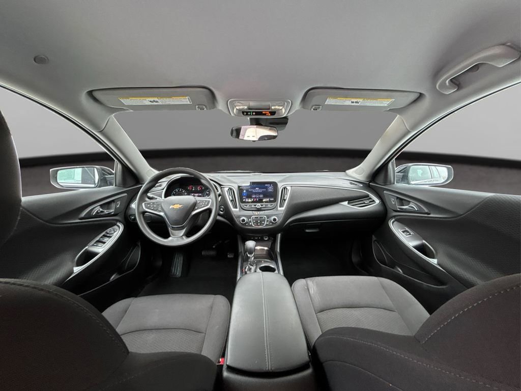 Used 2025 Chevrolet Malibu LT FWD image 25