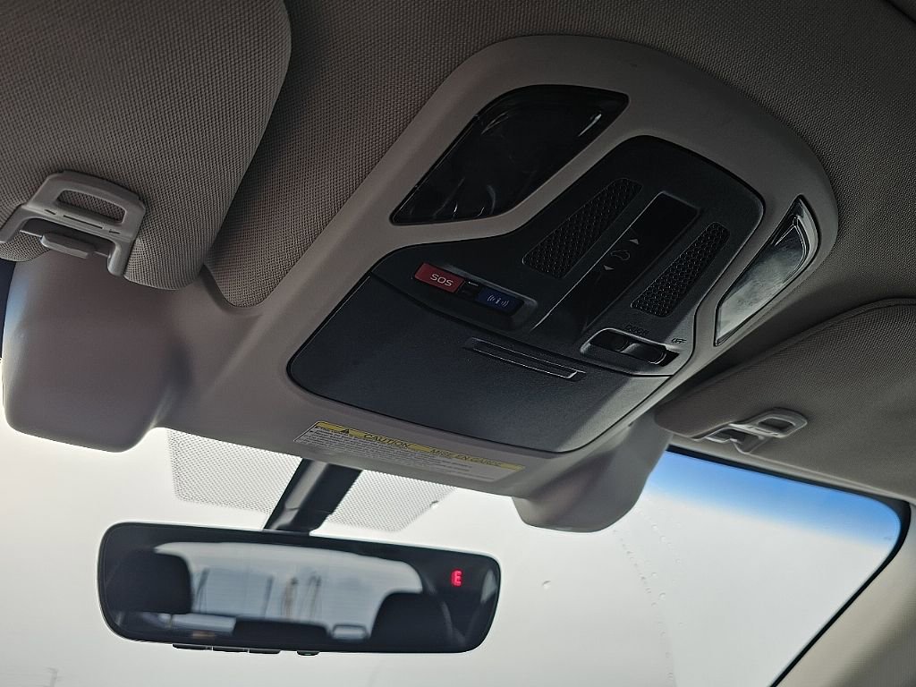 Used 2022 Subaru Outback Limited image 30