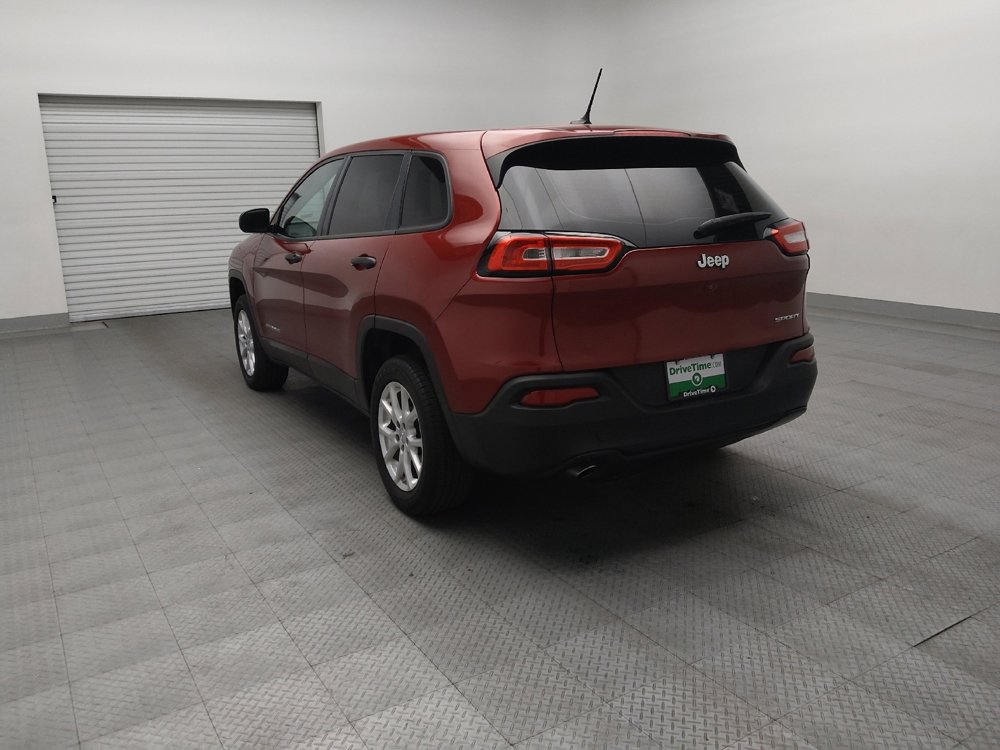 Used 2015 Jeep Cherokee Sport FWD image 5