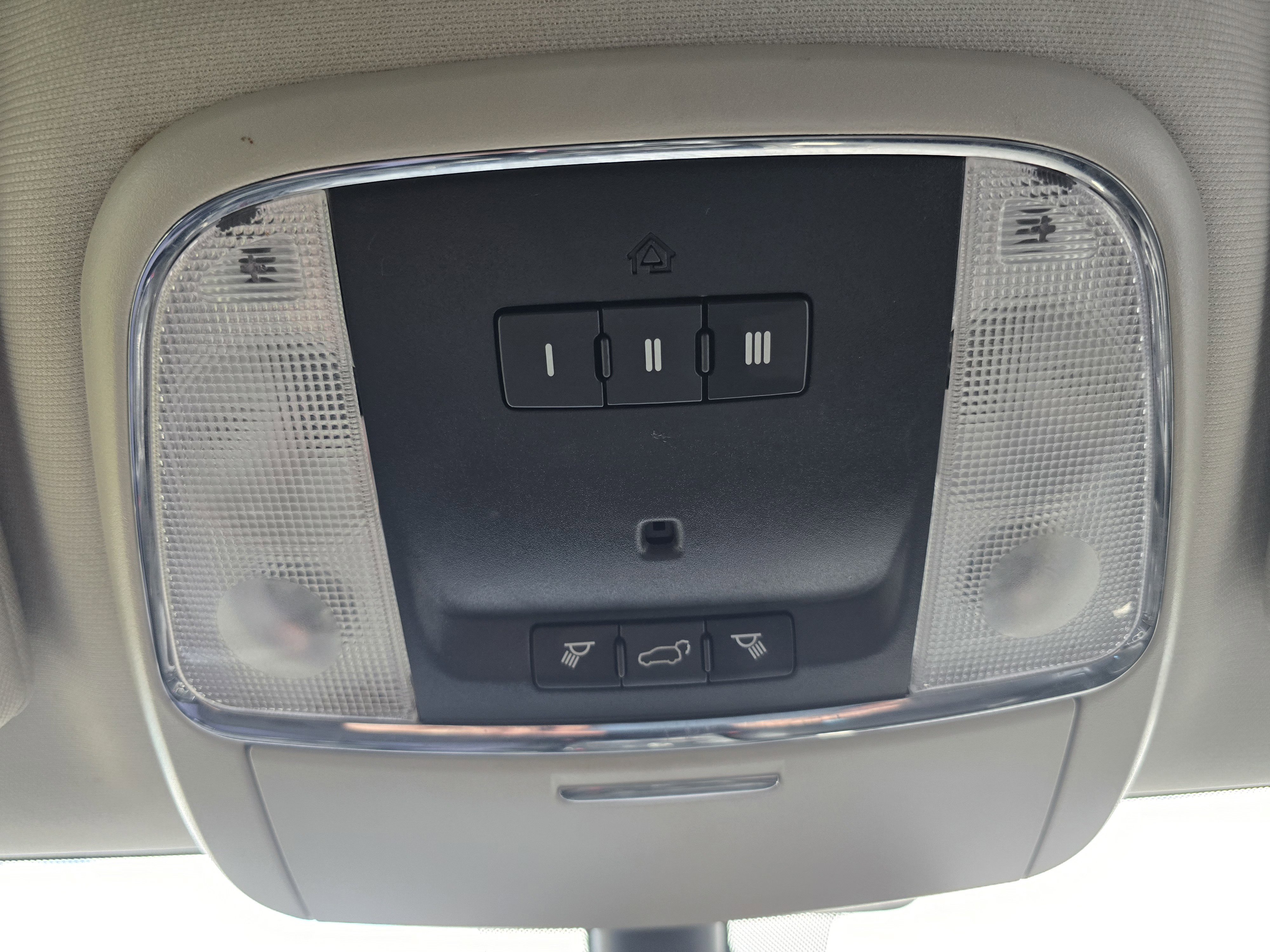 Used 2018 Dodge Durango GT image 29