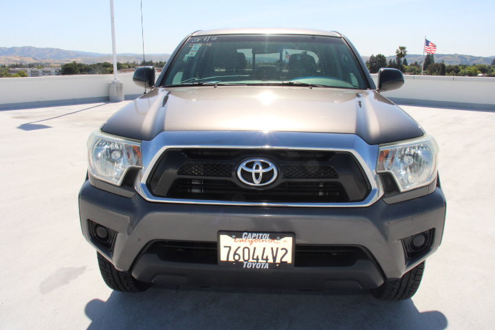 Used 2014 Toyota Tacoma PreRunner w/ SR5 Package RWD image 7