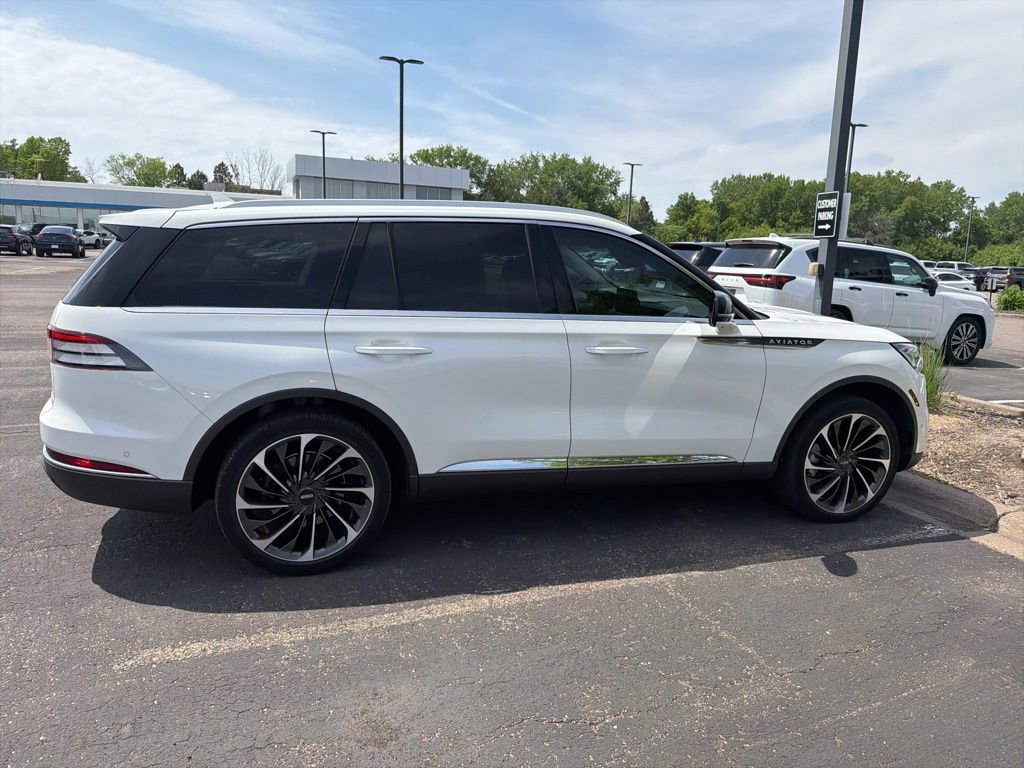 Used 2023 Lincoln Aviator Reserve w/ Equipment Group 201A AWD/4WD image 24
