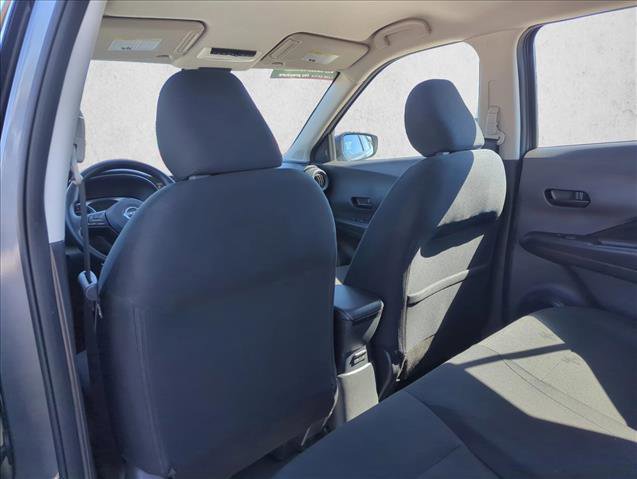 Used 2025 Nissan Kicks Play S image 17