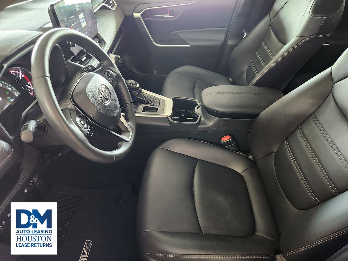 Used 2023 Toyota RAV4 XLE Premium FWD image 20