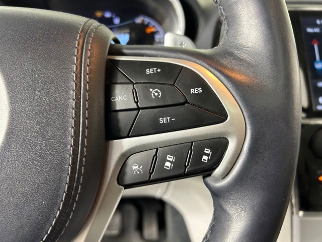 Used 2021 Jeep Grand Cherokee Summit AWD/4WD image 30