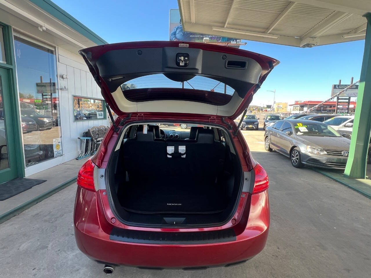 Used 2012 Nissan Rogue SL AWD/4WD image 7