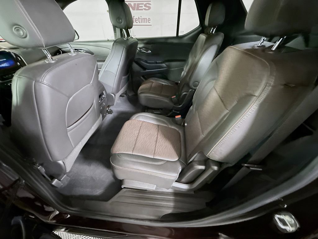 Used 2022 Chevrolet Traverse High Country AWD/4WD image 29