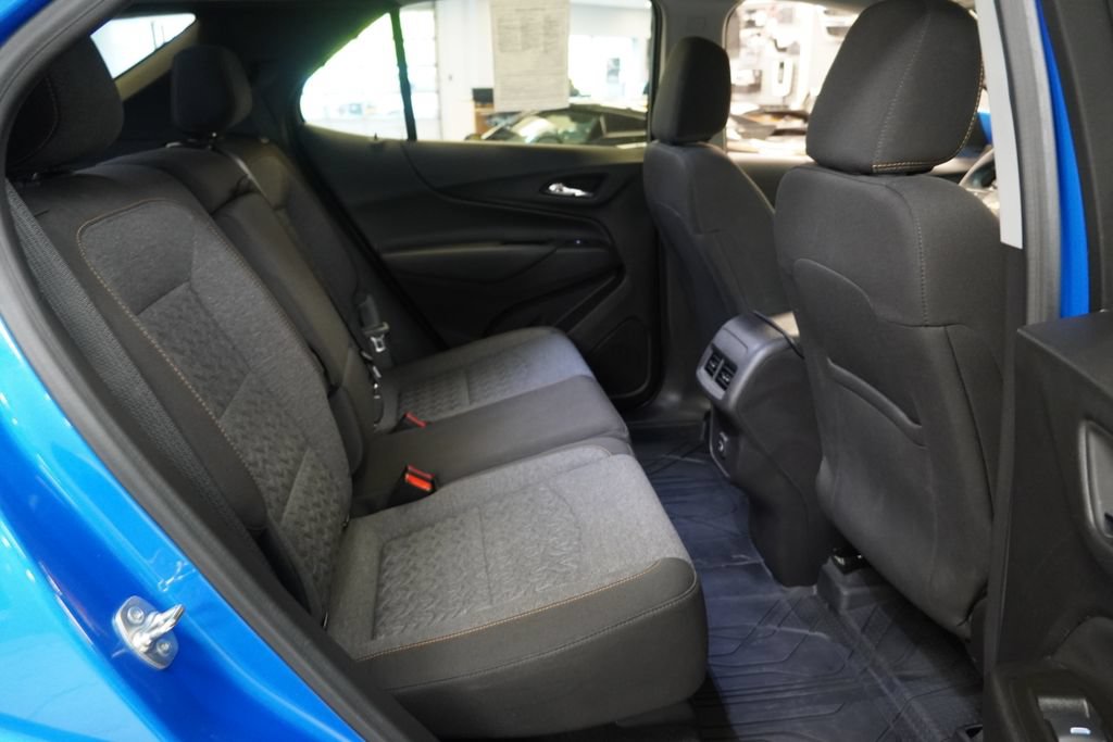 Certified 2024 Chevrolet Equinox LT w/ LPO, Floor Liner Package FWD image 33