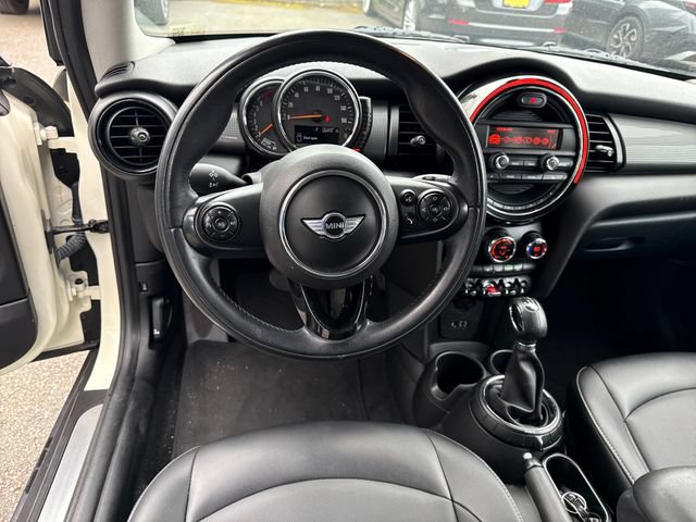 Used 2015 MINI Cooper 2-Door Hardtop FWD image 17