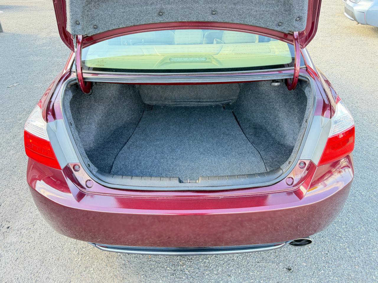 Used 2013 Honda Accord EX-L image 35