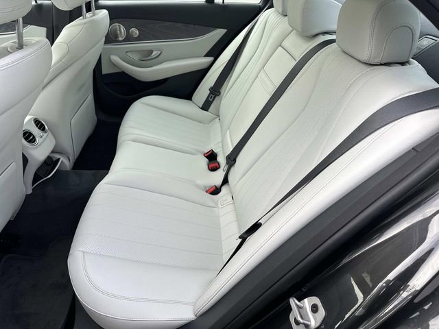 Certified 2021 Mercedes-Benz E 350 4MATIC Sedan image 11