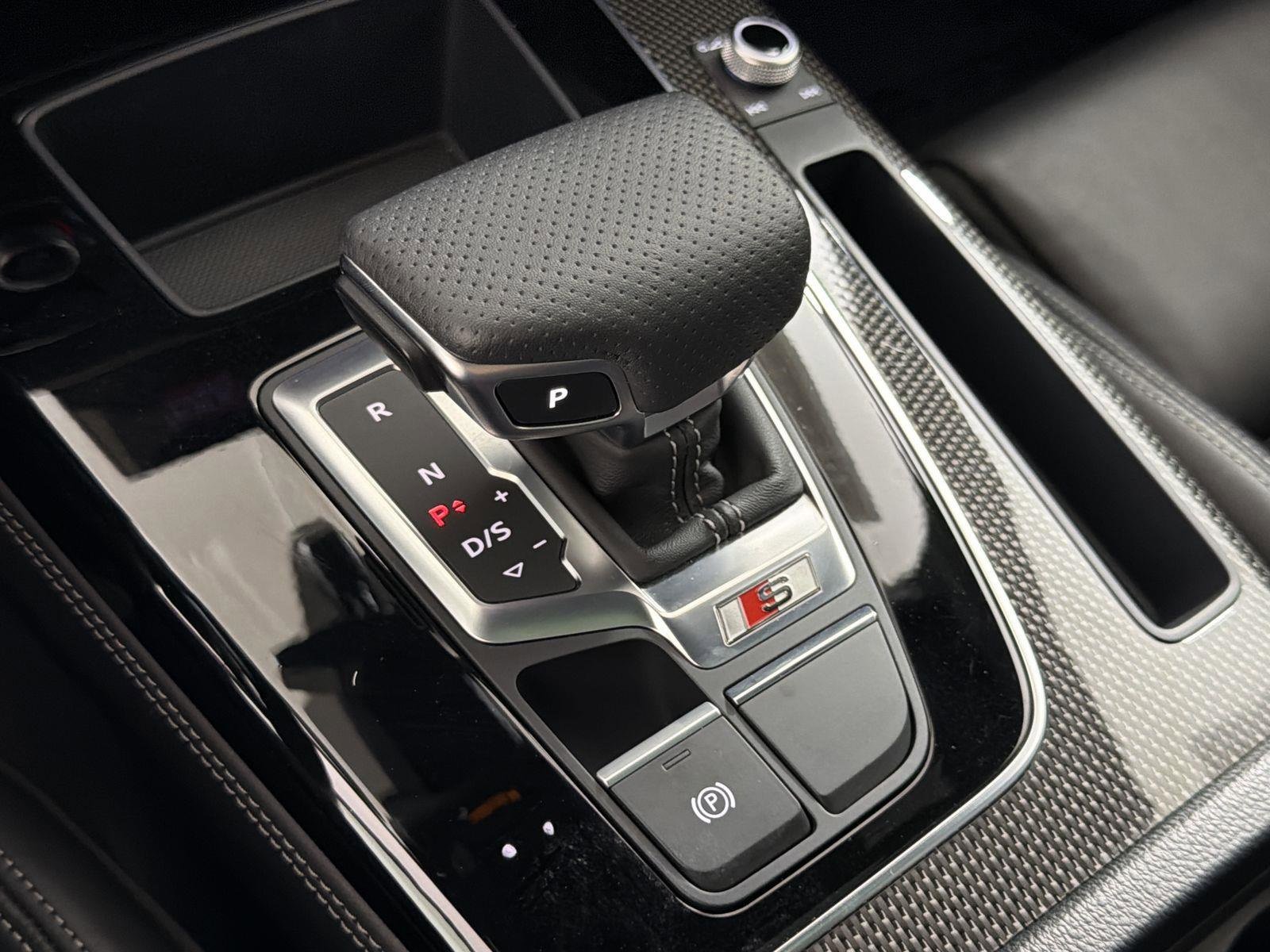 Used 2024 Audi SQ5 Premium Plus w/ Premium Plus Package image 15