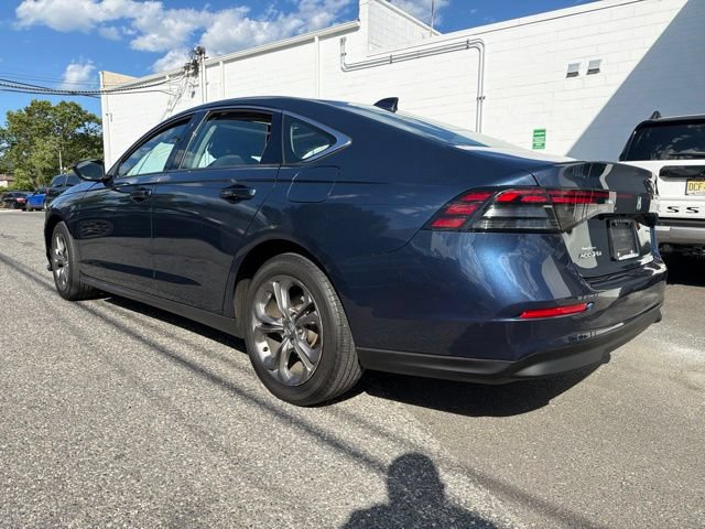 Used 2023 Honda Accord EX image 7