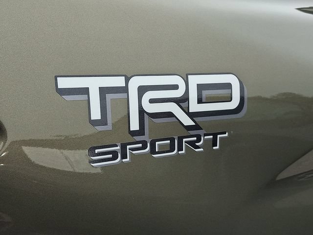 Used 2025 Toyota Tacoma TRD Sport w/ TRD Sport Premium Package AWD/4WD image 5