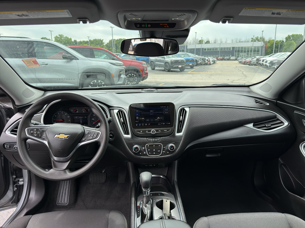 Used 2024 Chevrolet Malibu LT FWD image 28