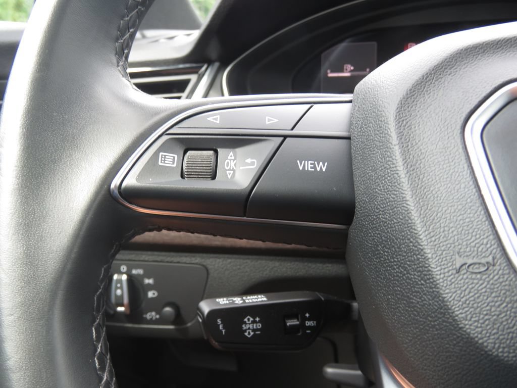 Used 2022 Audi Q5 2.0T Premium Plus AWD/4WD image 22