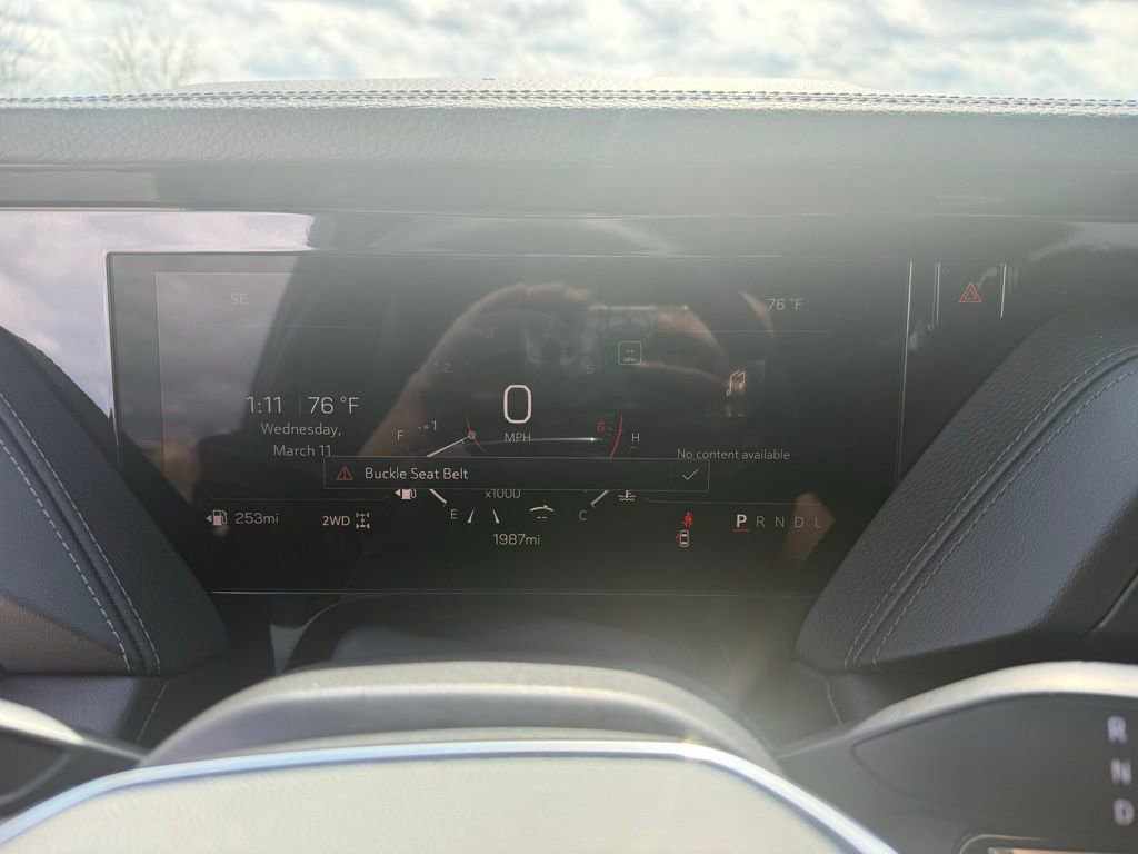 Used 2025 GMC Yukon XL Denali w/ Sun & Power Step Package image 41