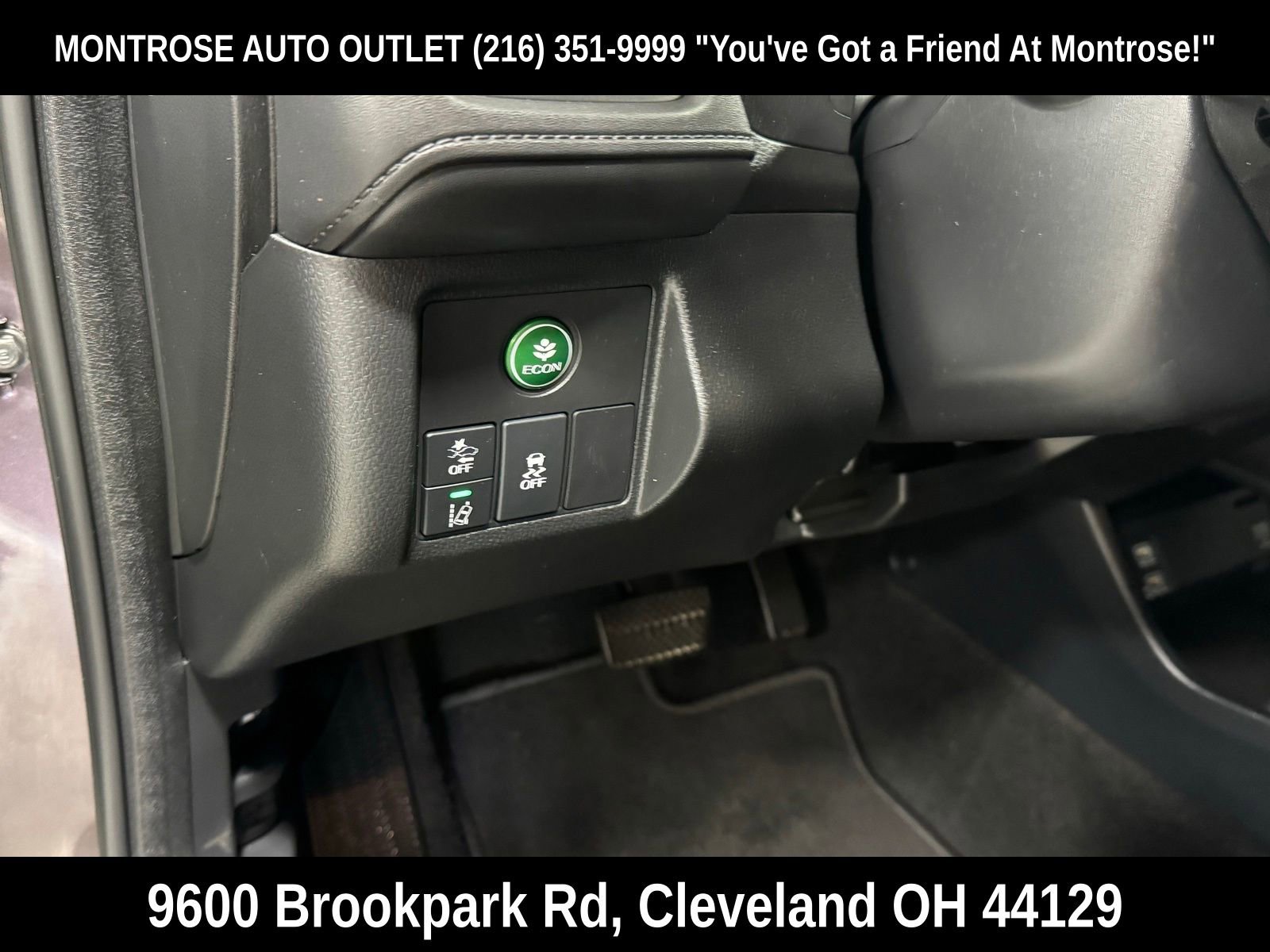 Used 2020 Honda HR-V Touring image 16