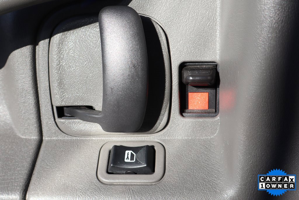 Used 2021 GMC Savana 3500 w/ Power Convenience Package image 17